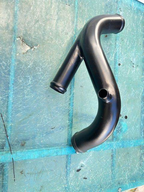 Water pipe Maserati Indy