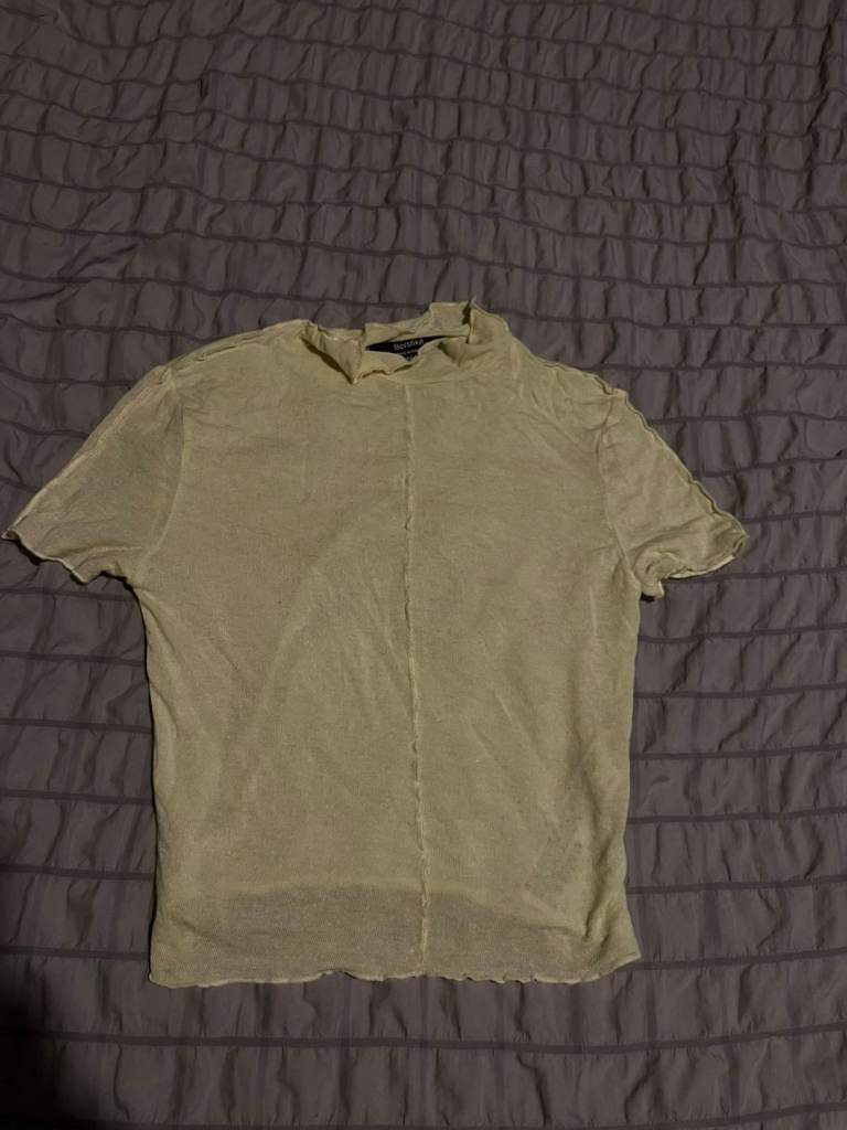 Bershka Womens Top Size XS Yellow Short Sleeve Made In Turkey 100% Viscose Used