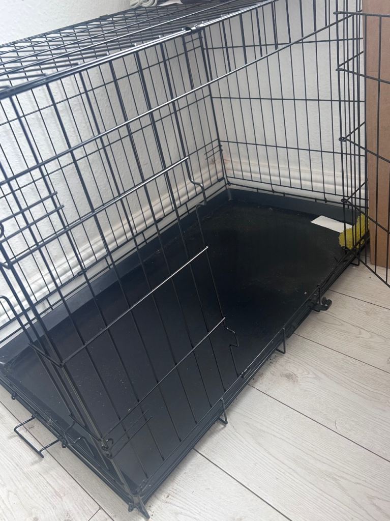 Medium dog cage