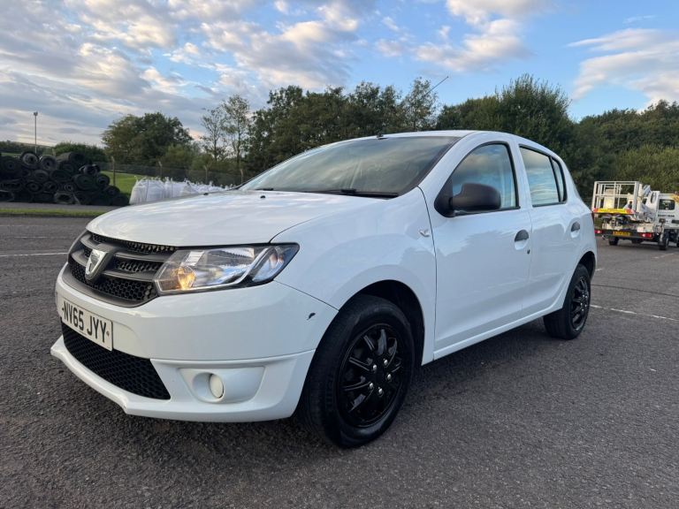 Dacia, SANDERO, Hatchback, 2015, Manual, 1461 (cc), 5 doors