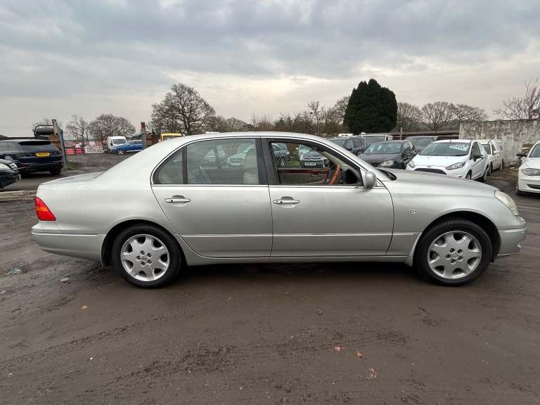 LEXUS LS 4.3 430 2002