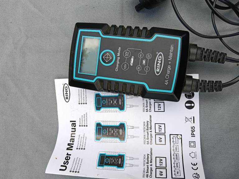 Ring 4amp 6v / 12v smart charfer