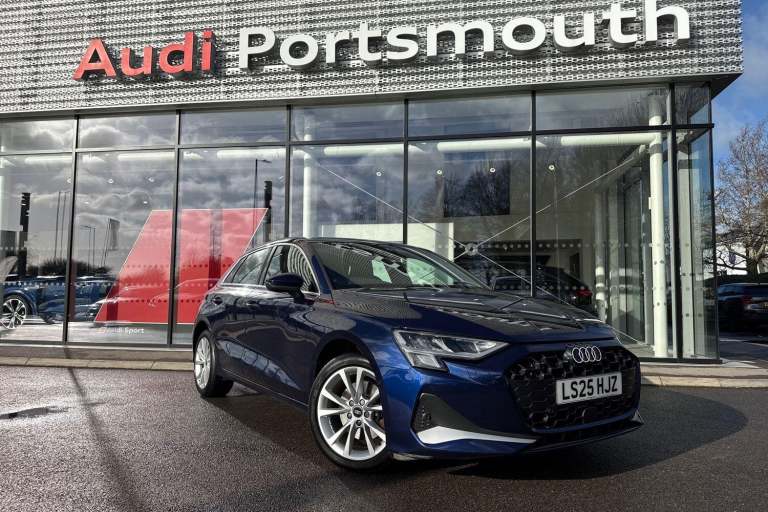 2025 Audi A3 1.5 TFSIe 40 Sport Sportback 5dr Petrol Plug-in Hybrid S Tronic Euro 6 (s/s HATCHBAC...