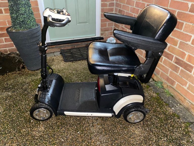 Roma Vegas Transportable Mobility Scooter 4mph, New Batteries