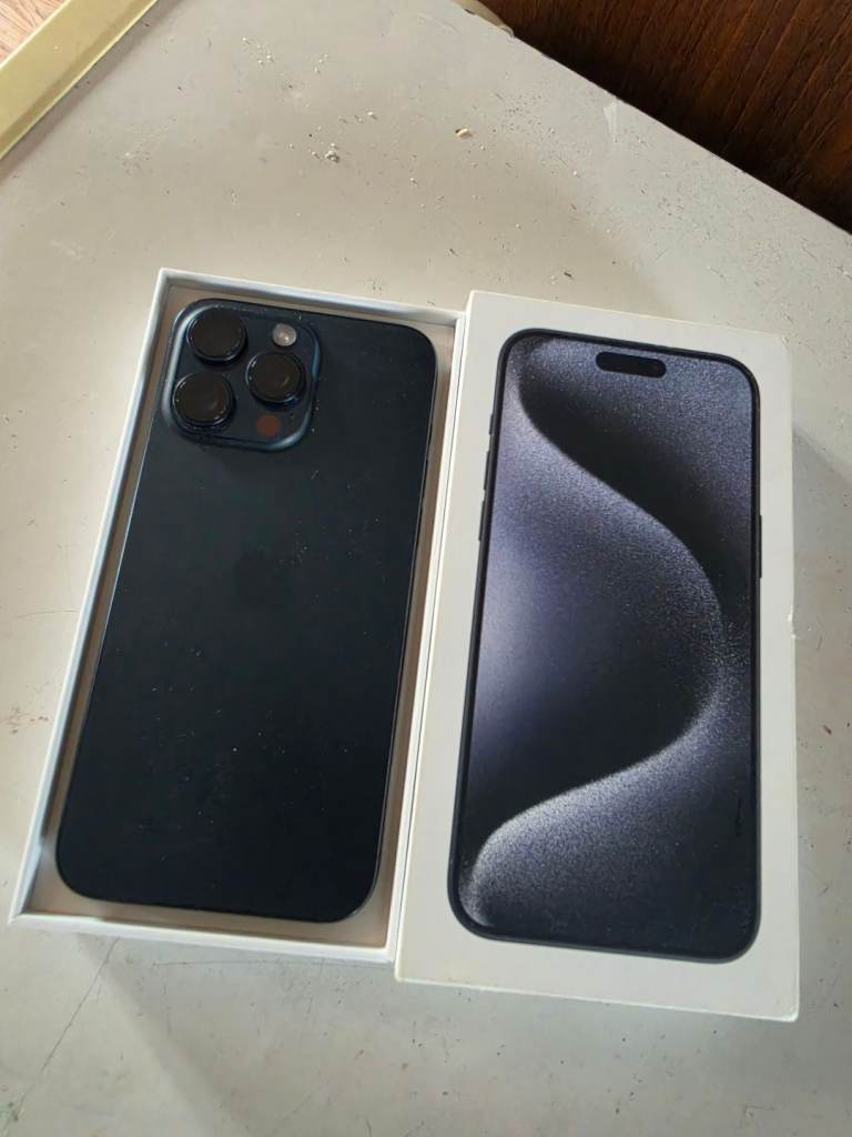 Iphone 15 pro max 256gb Blue