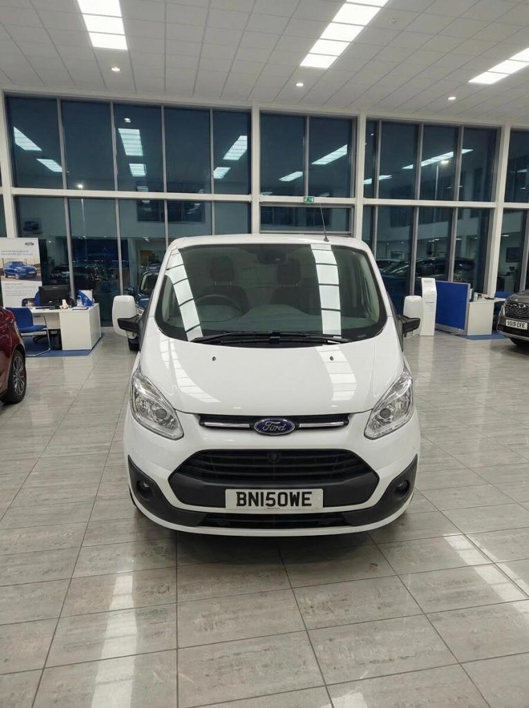 2015 Ford Transit Custom 2.2 TDCi 125ps Low Roof Limited Van PANEL VAN Diesel Manual