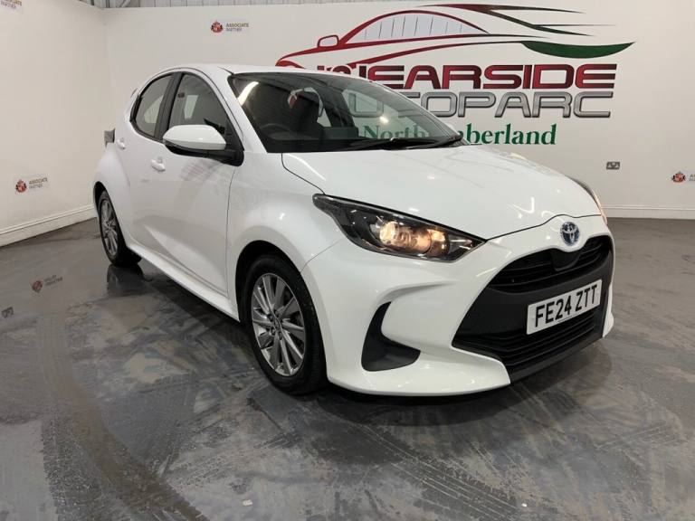 2024 Toyota Yaris 1.5 VVT-h Icon Hatchback 5dr Petrol Hybrid E-CVT Euro 6 (s/s) (116 ps) Hatchbac...