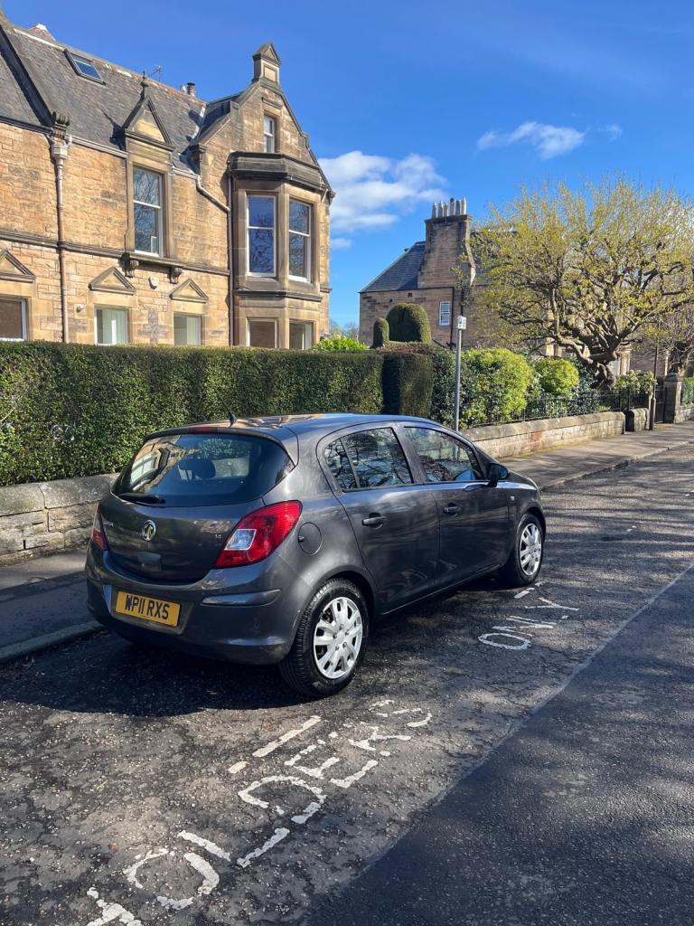 Vauxhall corsa 12 months mot no advisory’s 1.4 petrol ulez 