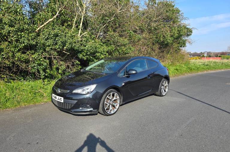 Vauxhall Astra Gtc Sport 1.4t  - VXR wheels 