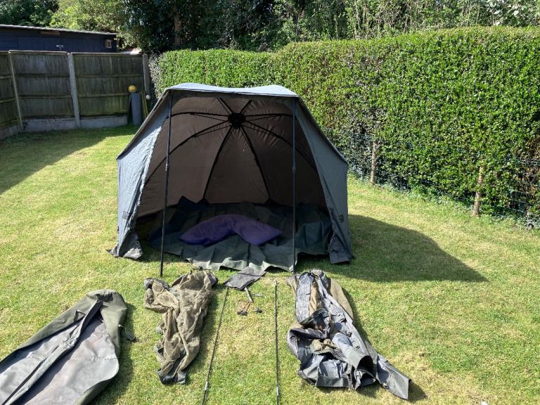 Fishing umbrella/ tent / bivvy 