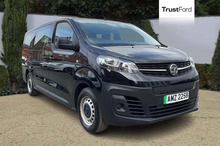 2023 Vauxhall Vivaro Life 100kW Combi L 50kWh 5dr Auto MPV ELECTRIC Automatic
