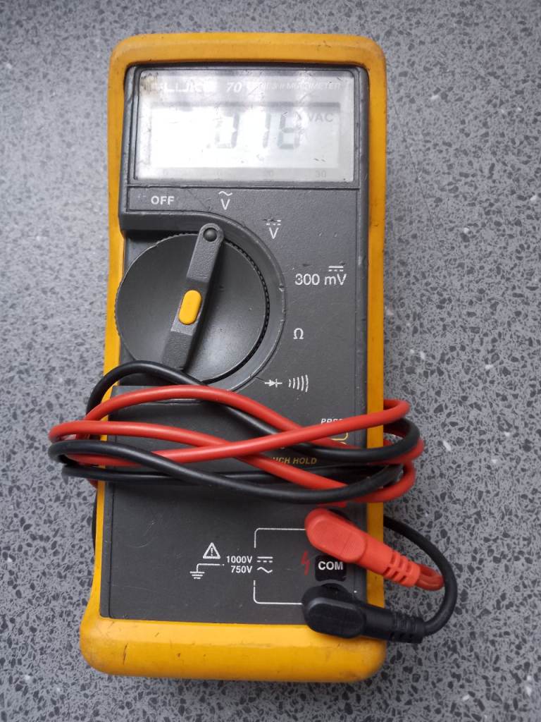  Fluke 70 multimeter  case + leads / Handheld Temperature Probe PRICES IN INFO,