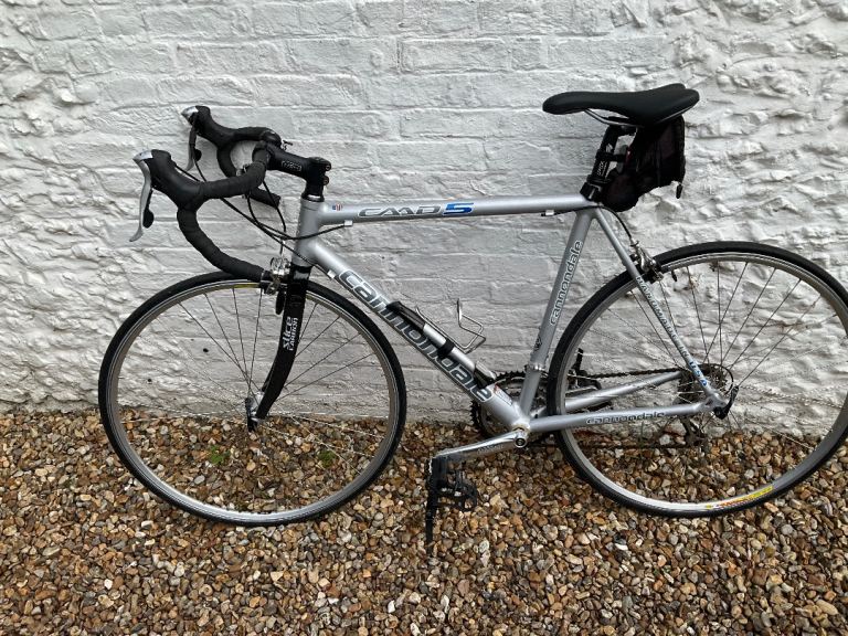 Road Bike - Cannondale CAAD5. 
