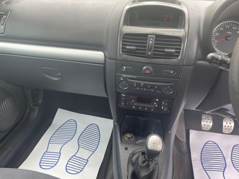 2004 Renault Clio 2.0 16V Renaultsport 182 3dr HATCHBACK PETROL Manual