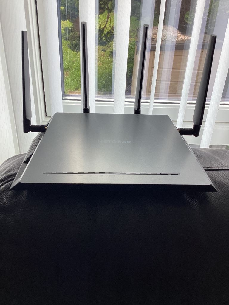 NETGEAR Nighthawk X4S router