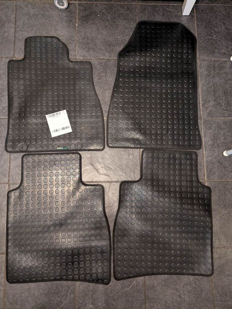 Brand new Fiat Fiorino car mats