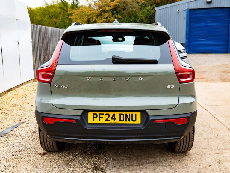 2024 Volvo XC40 2.0 B3 MHEV Plus DCT Auto Euro 6 (s/s) 5dr ESTATE Petrol/Electric Hybrid Automatic