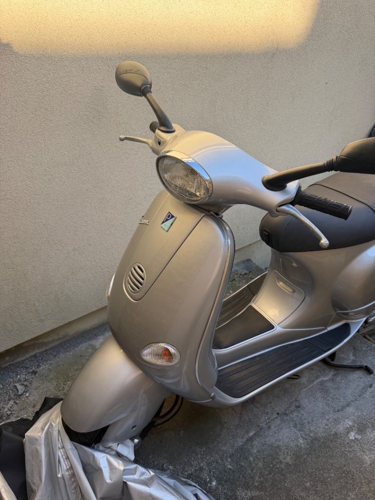 Piaggio, VESPA, 2001, 124 (cc)