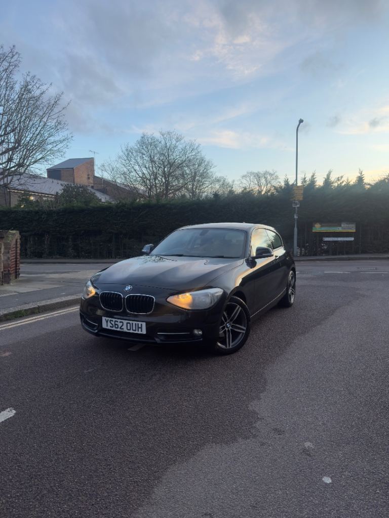 BMW 1 SERIES 114i