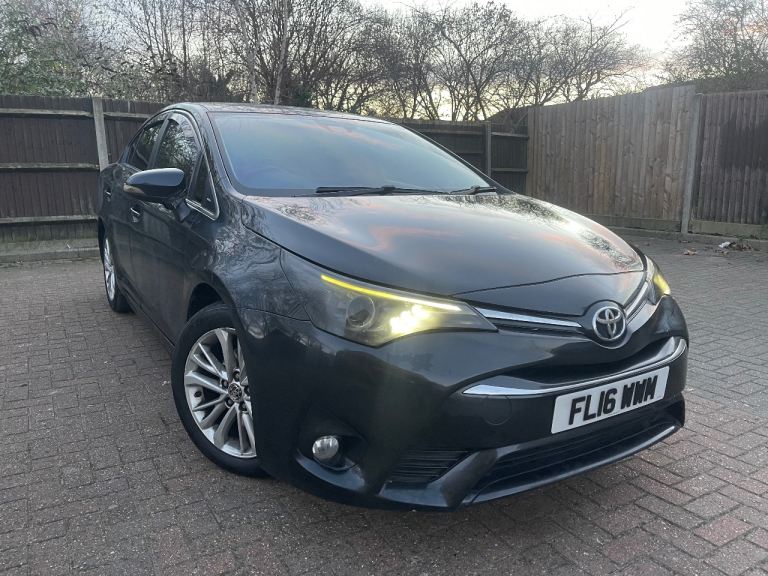 Toyota, AVENSIS, Saloon, 2016, Manual, 1598 (cc), 4 doors