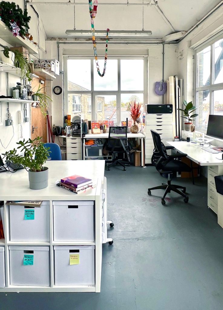 1 beautiful desk space available in shared creative studio, Dalston