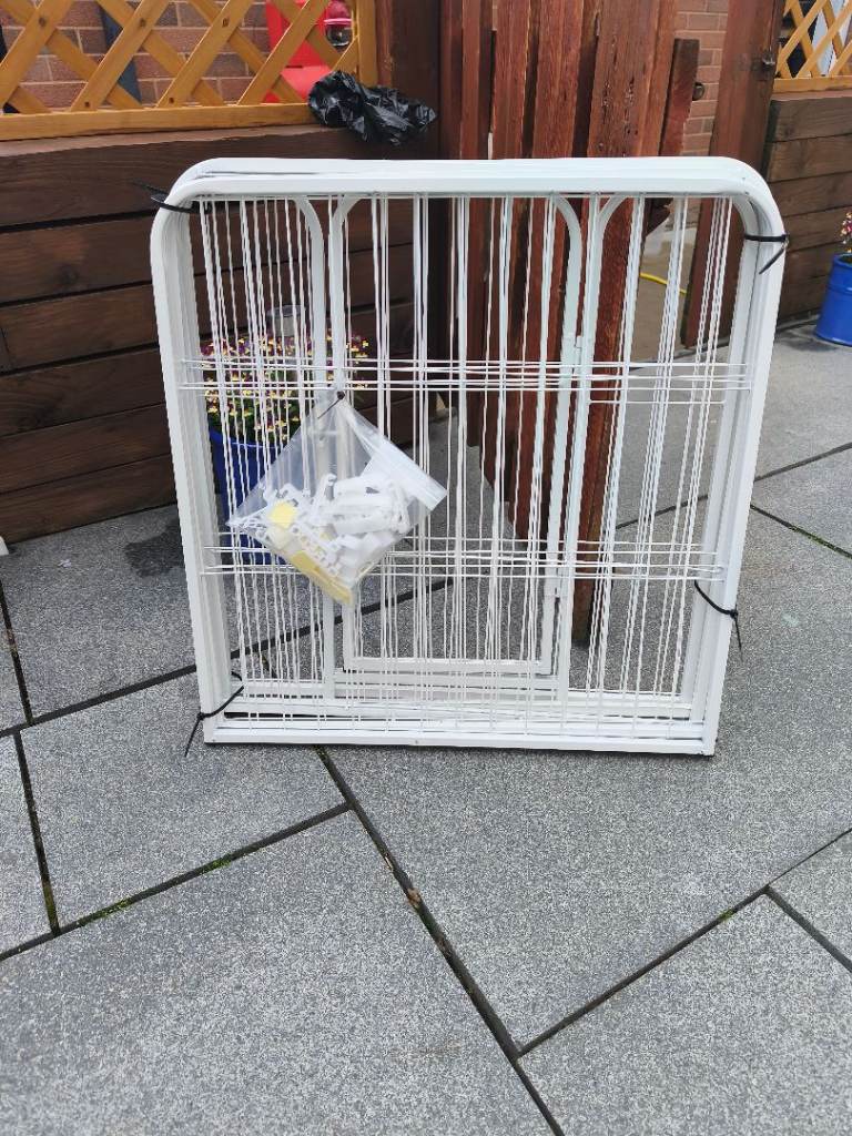 Puppy pen
