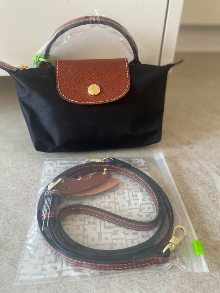 New Longchamp Le Pliage Handbag with Strap – Black & Brown