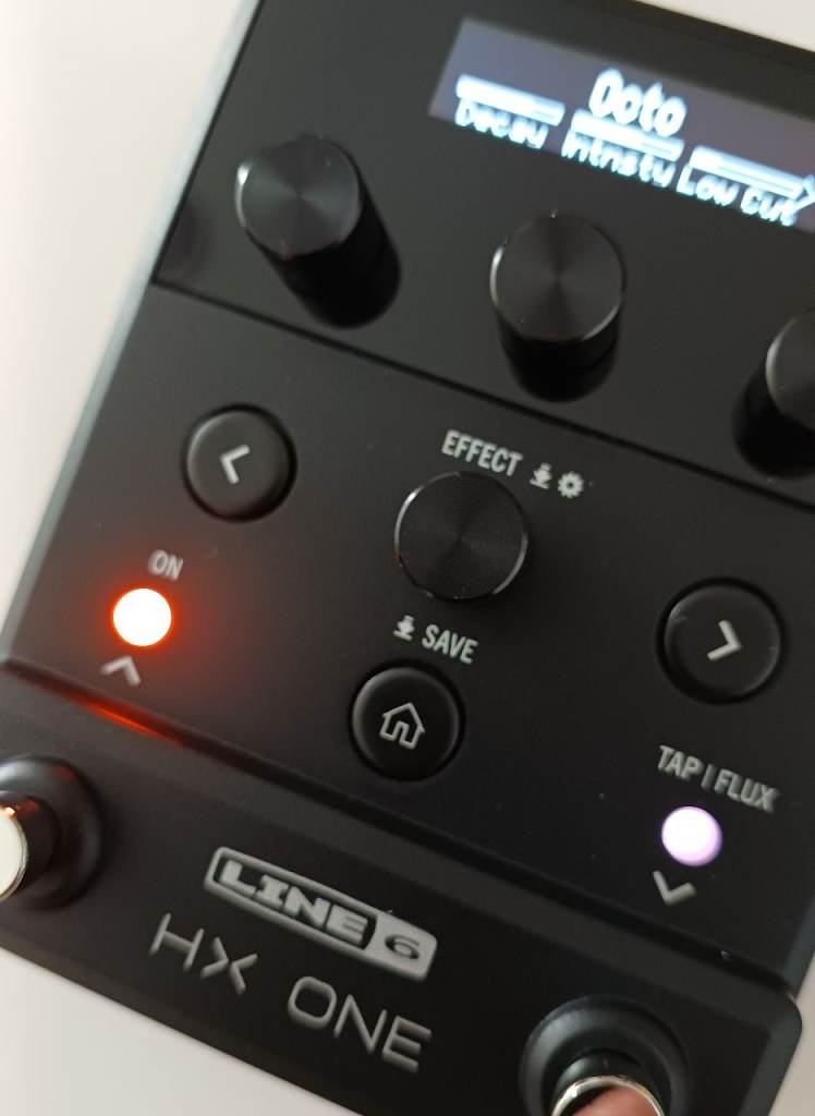 HELIX LINE 6 HX ONE - IN MINT CONDITION - USED 3 TIMES ONLY