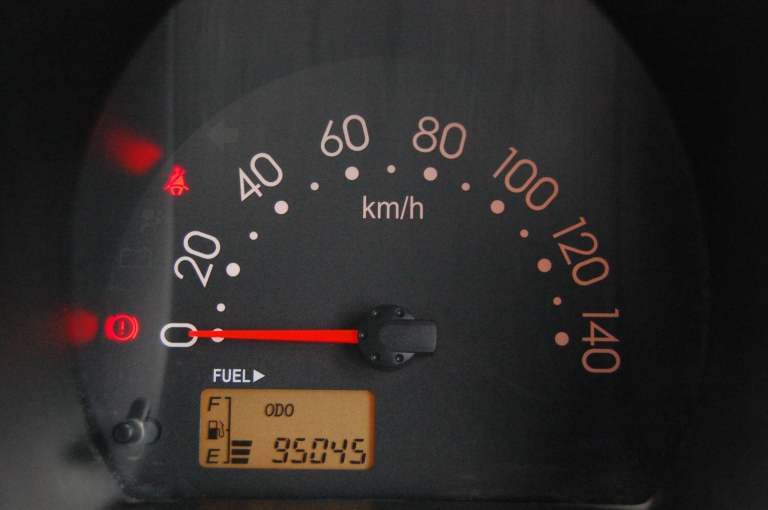 DAIHATSU HIJET  White Manual Petrol 2008