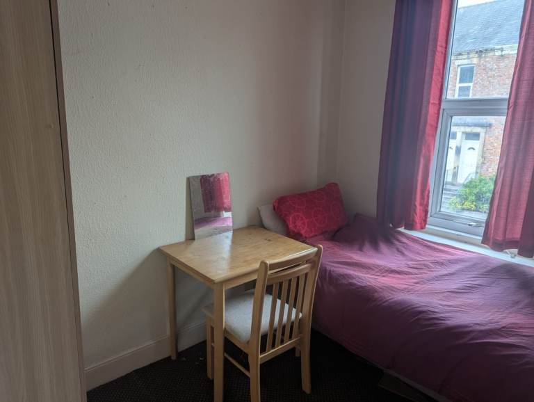 Furnished Single Room for Rent near Saltwell Park