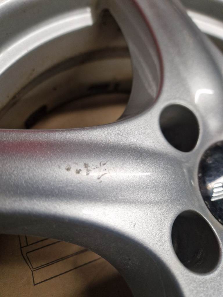 Set of 17” alloy wheels