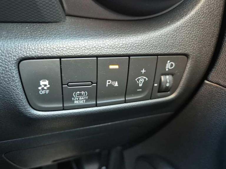 2022 Hyundai KONA 1.6 GDi Hybrid Premium 5dr DCT HATCHBACK PETROL/ELECTRIC Automatic