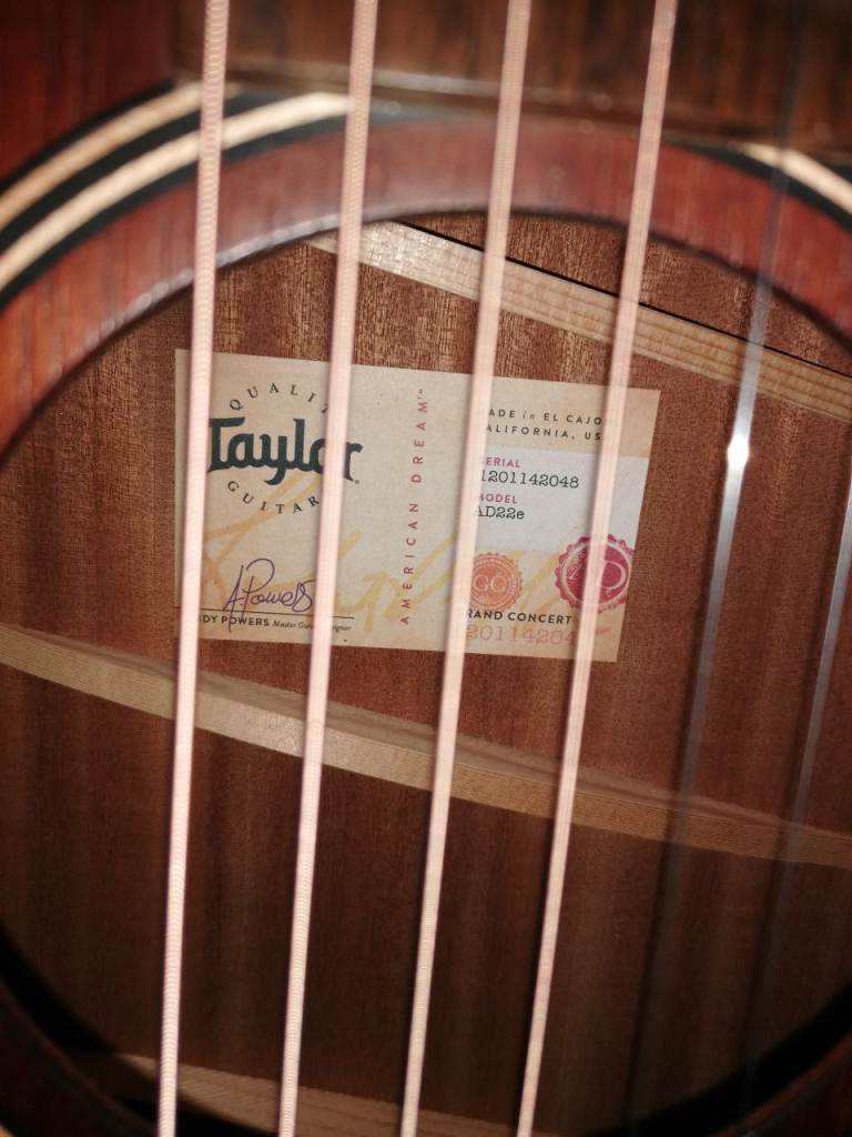 Taylor AD22E AMERICAN DREAM, MADE IN USA 