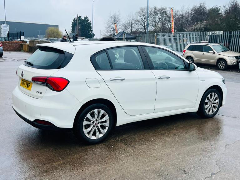 2017 Fiat Tipo 1.4 Easy Plus 5dr HATCHBACK Petrol Manual