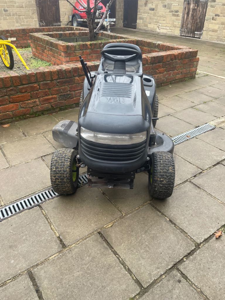 image for McCulloch ride on lawn mower
