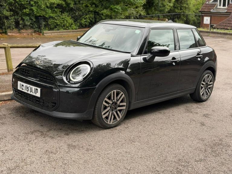 2025 MINI Cooper 1.5 C Classic 5dr Auto *DAMAGED SALVAGE* HATCHBACK Petrol Automatic