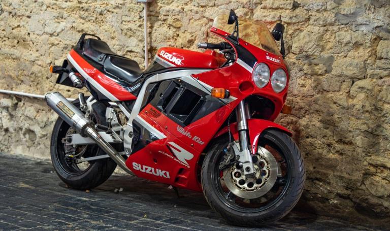  Land Rover Defender 110 3.0 D300 MHEV X-Dynamic HSE Auto 4WD Euro 6 (s/s) 5dr Diesel Automatic