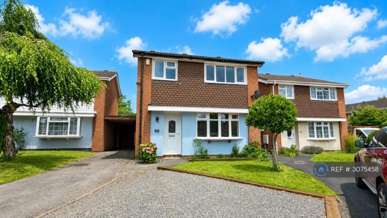 4 bedroom house in Clowbridge Drive, Loughborough, LE11 (4 bed) (#3075458)
