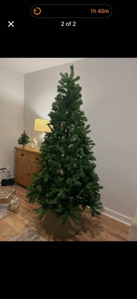 7ft Christmas tree 