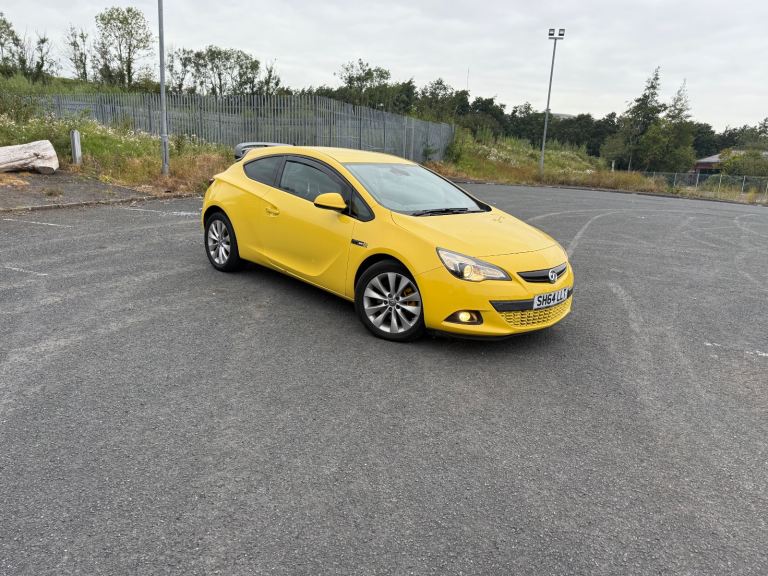 Vauxhall, ASTRA GTC, Hatchback, 2014, Manual, 1956 (cc), 3 doors