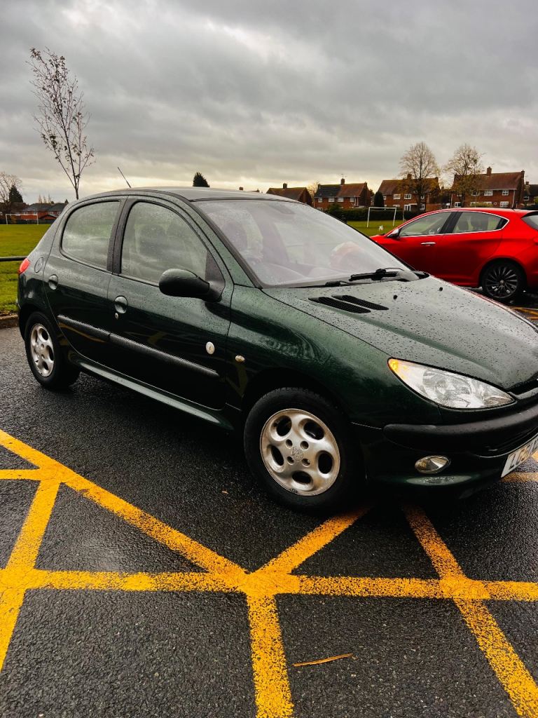 image for Peugeot 206 1.6 5 door automatic 75k long mot limited edition 