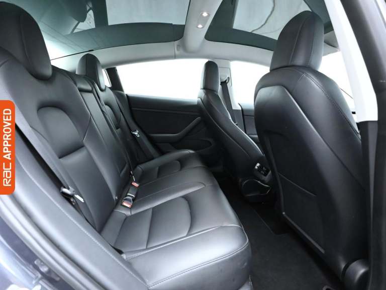 2021 Tesla Model 3 Standard Range Plus Saloon 4dr Electric Auto RWD (241 bhp) Saloon ELECTRIC Aut...