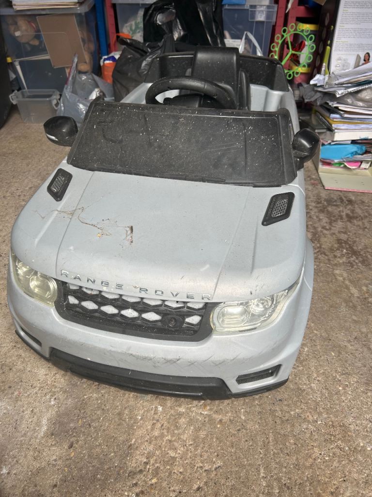Range Rover Ride-On Toy Car – Grey, Fair Condition