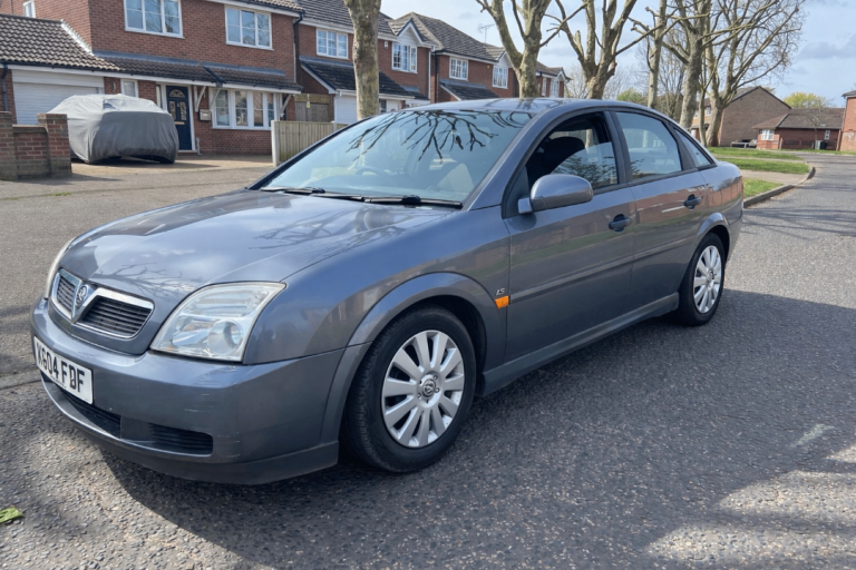 2004 VAUXHALL VECTRA 1.6