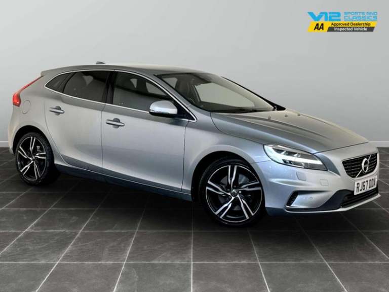 2017 Volvo V40 1.5 T2 R-Design Pro Hatchback 5dr Petrol Auto Euro 6 (s/s) (122 ps) Automat Hatchb...