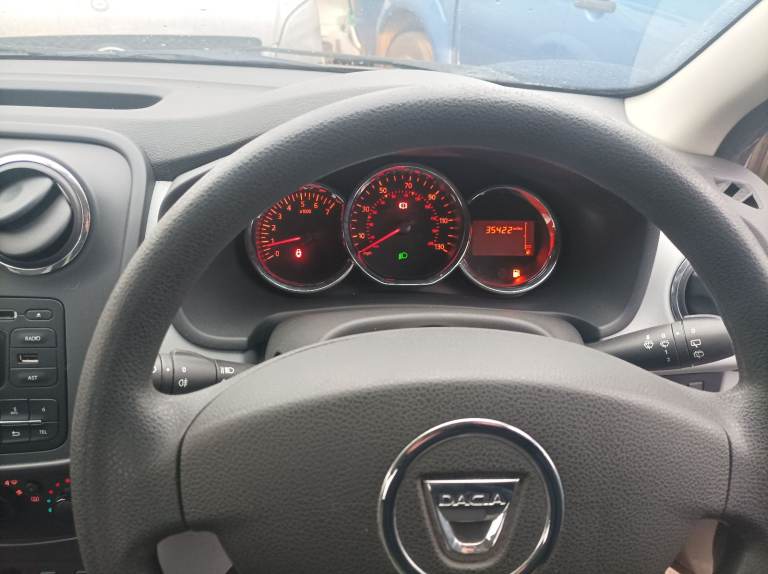 Dacia, SANDERO, Hatchback, 2014