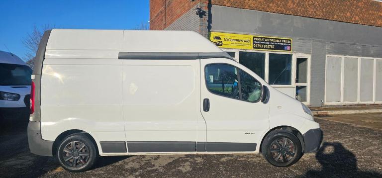 2011 Renault Trafic LH29dCi 115 High Roof [Sat Nav] Van PANEL VAN DIESEL Manual