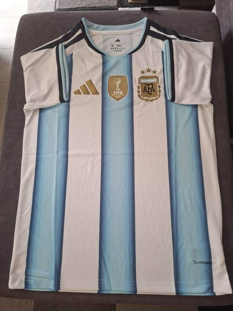  Argentina FIFA World Champions Football Shirt – Size M