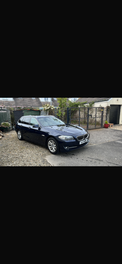 2011 Blue BMW 5 series estate