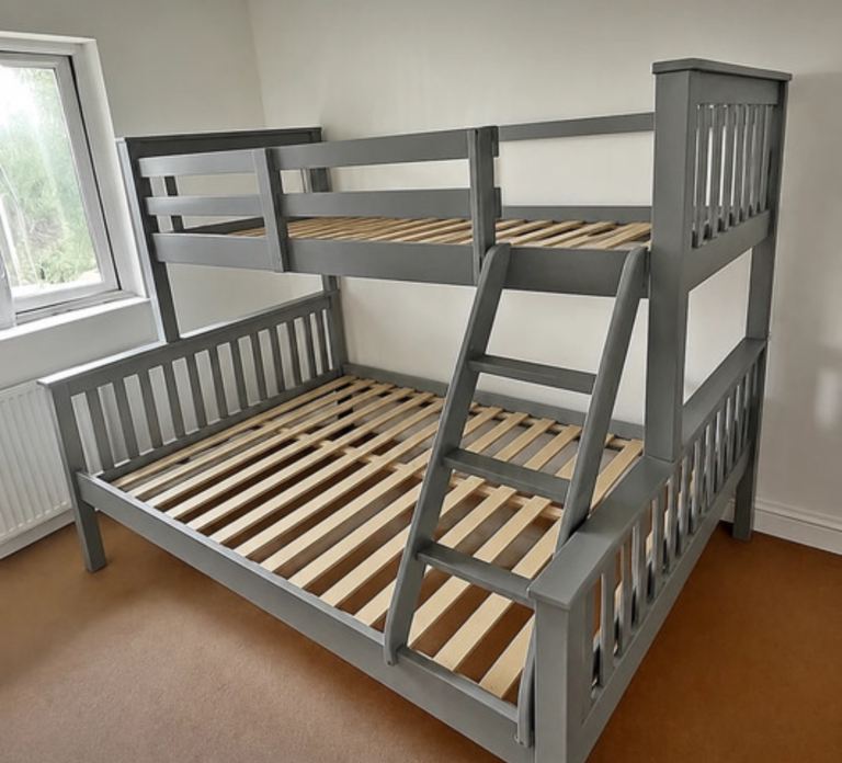 Queen and single bunk bed 